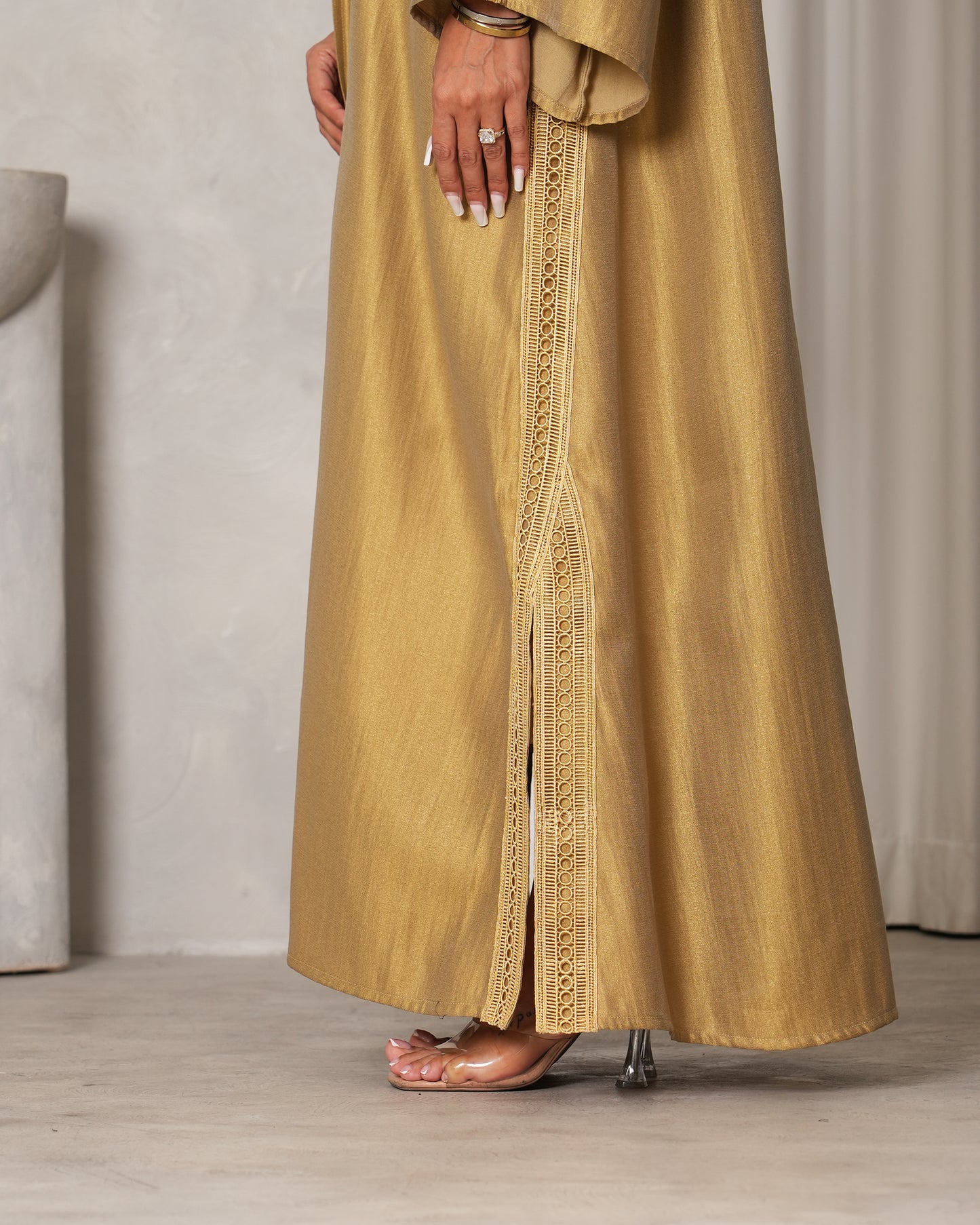 Golden vibes